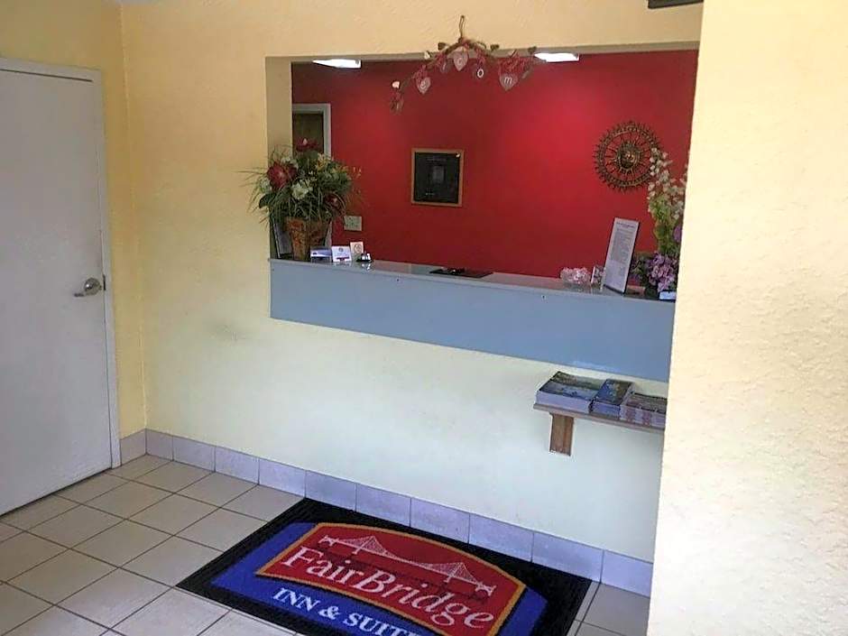 FairBridge Inn & Suites Hawkinsville