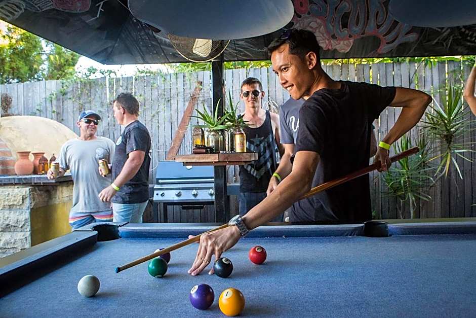 Gladstone Backpackers