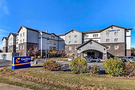 Comfort Inn Bentonville - Crystal Bridges