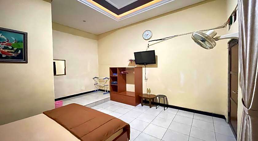 RedDoorz @ Pataruman Garut