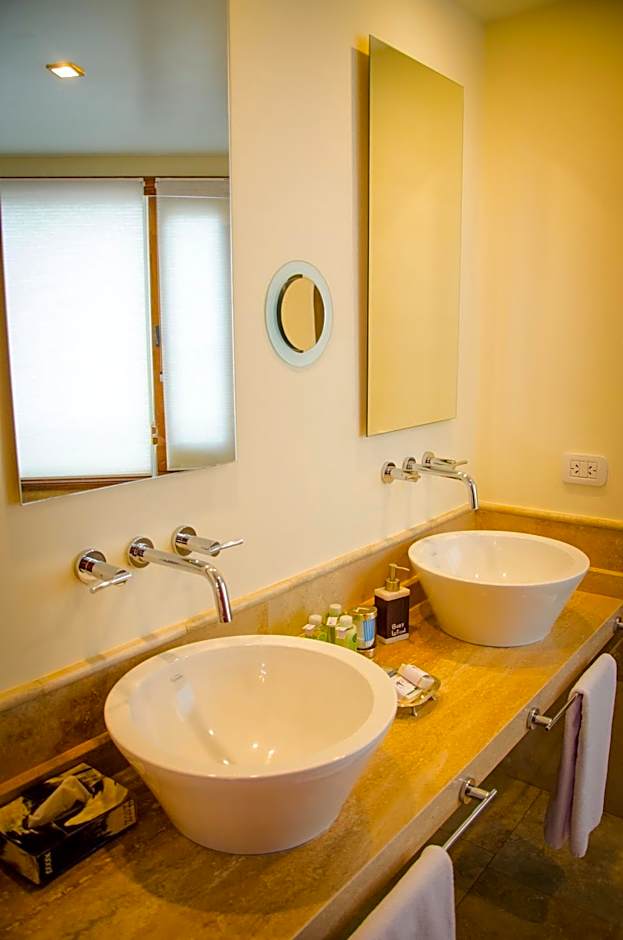 Kkala Boutique Hotel