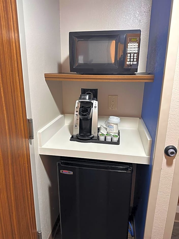 Holiday Inn Express Hotel and Suites Mesquite By IHG