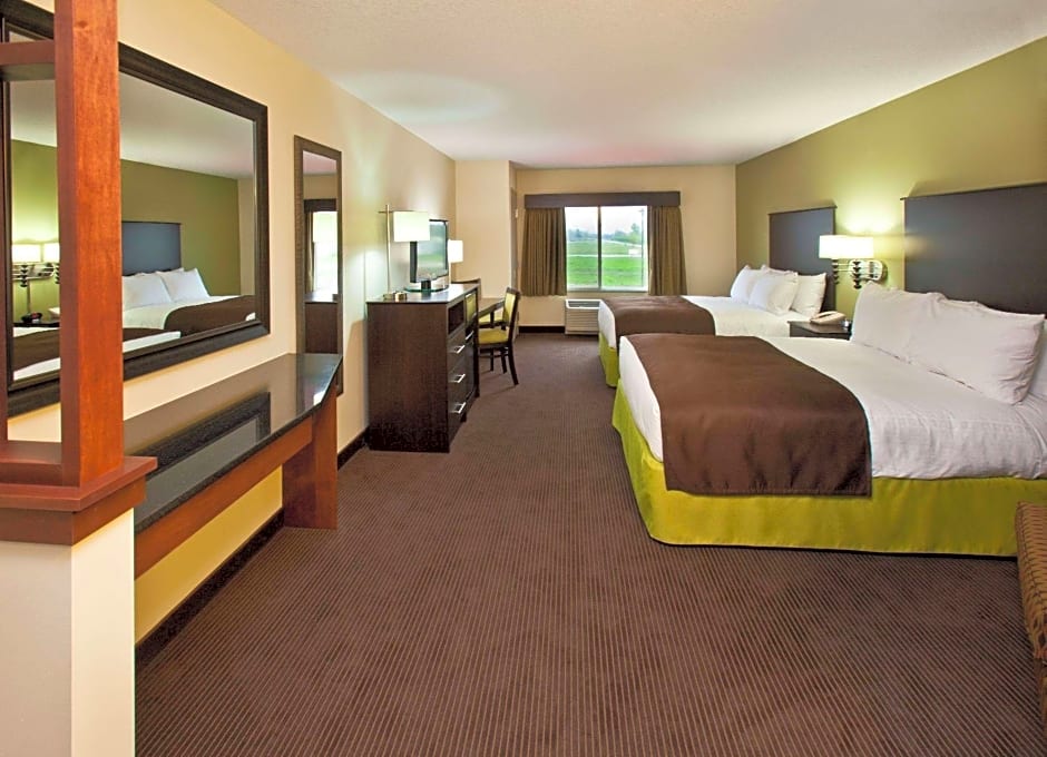 AmericInn by Wyndham Fairfield