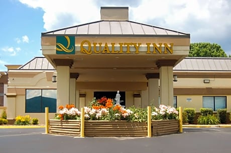 Quality Inn Mill Hall - Lamar