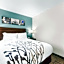 Sleep Inn & Suites