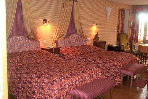 Chateau La Tour Du Roy