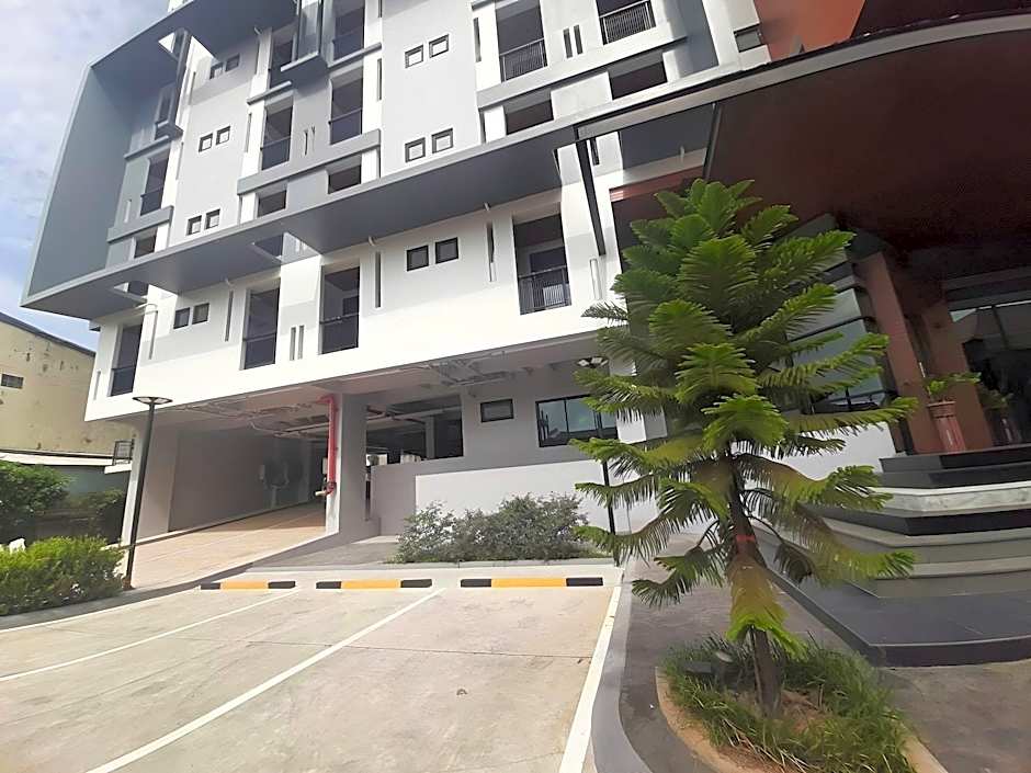THE VITA PLUS HOTEL