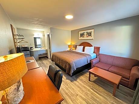 Superior King Room - Non-Smoking