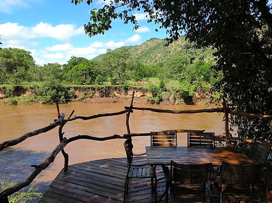Mara River Camp