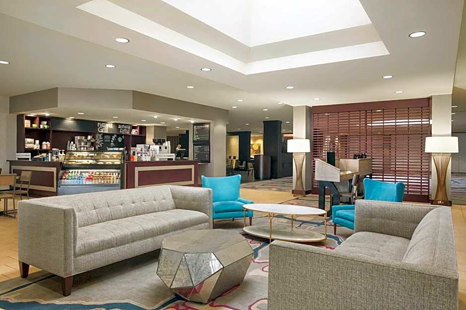 DoubleTree by Hilton Hotel Dallas - DFW Airport North