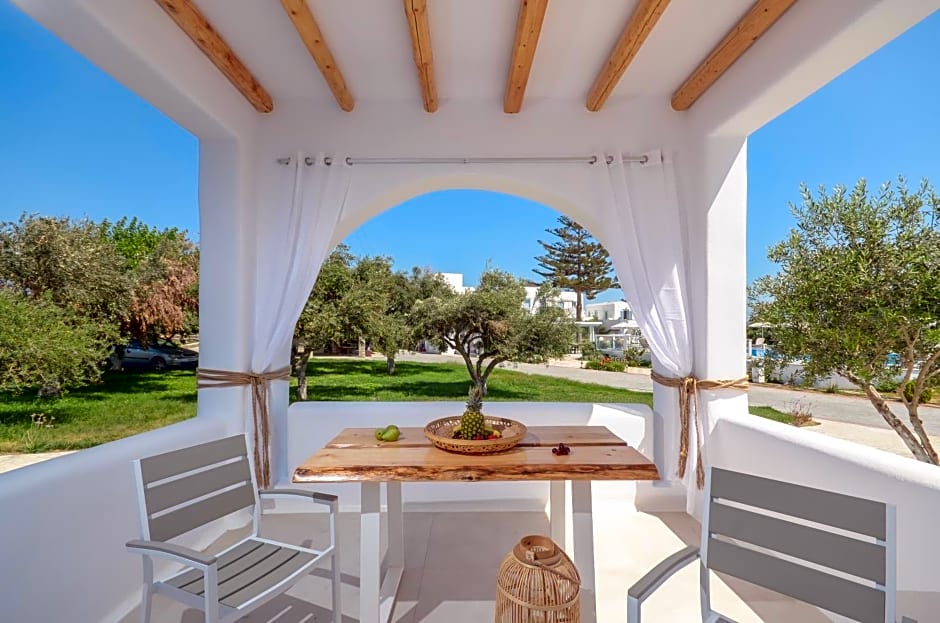 Naxos Nature Suites