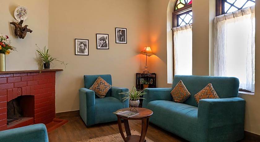 Sherlock Homes  A Heritage Theme Hotel