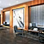 AC Hotel Madison Downtown