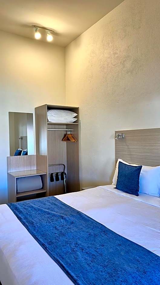 Captains Quarters Motor Inn