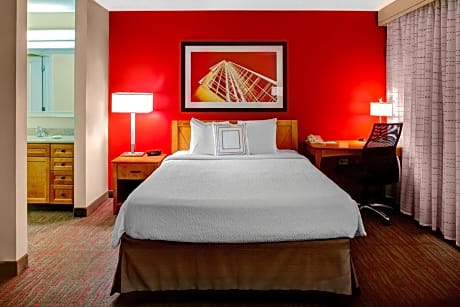 One-Bedroom Queen Suite with Sofa Bed