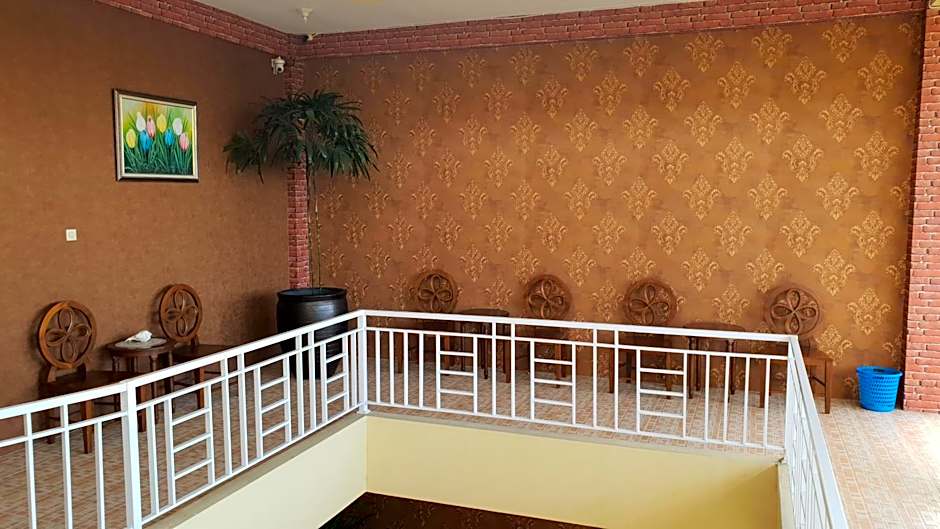 Tulip Inn Tomohon