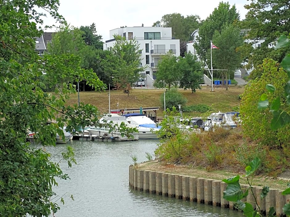 Hotel Kolossos Düsseldorf - Neuss