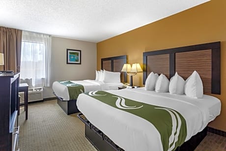 2 Queen Beds, Nonsmoking, Accessible