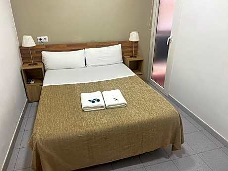 Double Room with Shared Bathroom