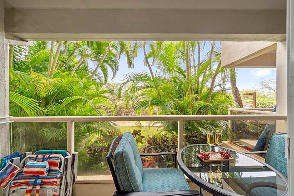 Central Kihei Gem! 3-Min Walk to the Beach & Shops