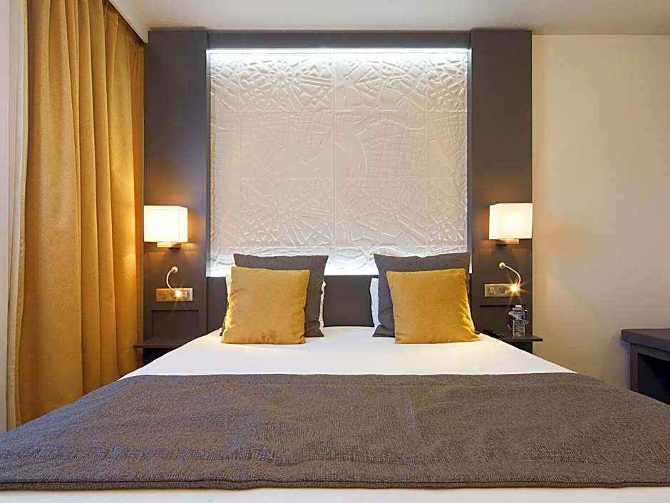 Kyriad Bezons - La Defense