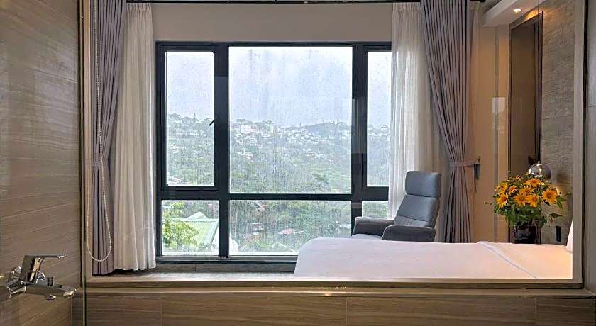 The Luxe Hotel Da Lat
