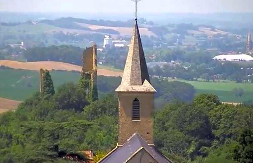 Chambre d'hôtes insolite dans un pigeonnier à 5 minutes de Marciac Gers