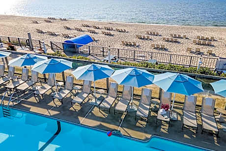 Blue Water Resort