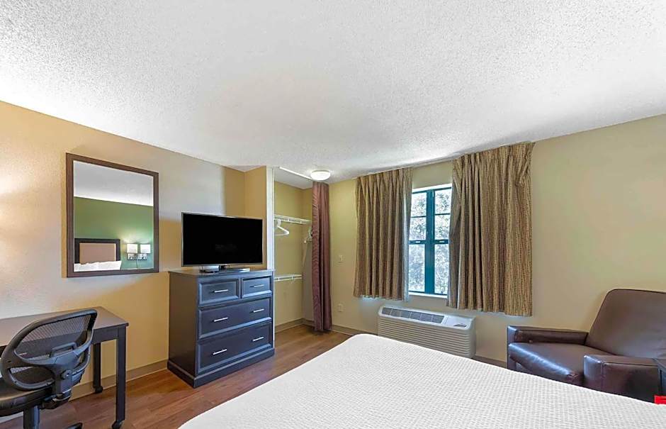 Extended Stay America Suites - Los Angeles - Torrance - Del Amo Circle