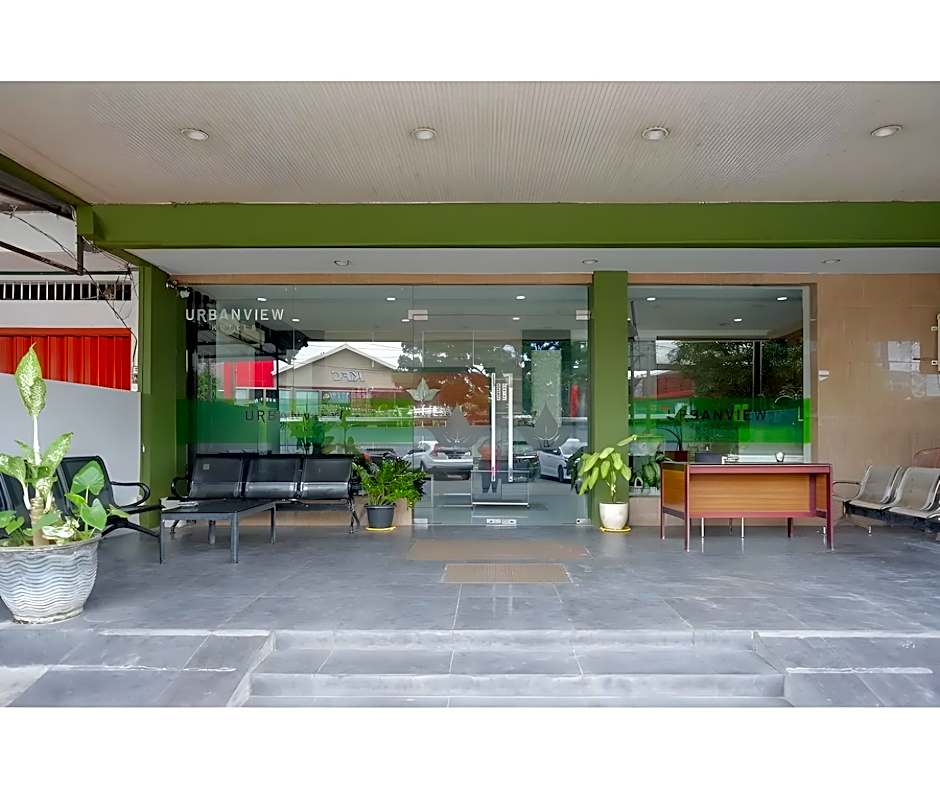 Capital Hotel Makassar