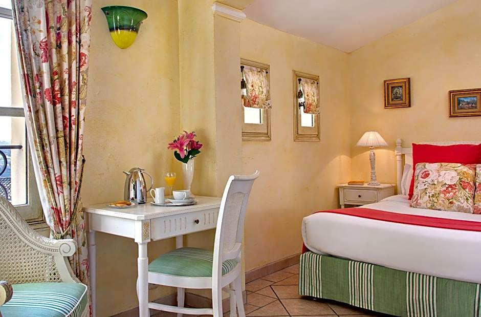 Hôtel La Grande Bastide