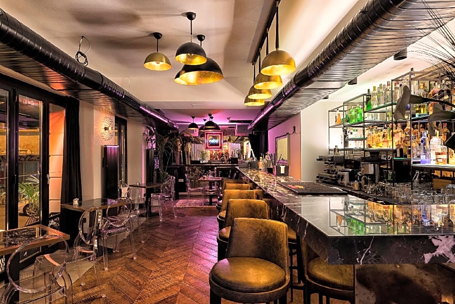 Nabu Hotel