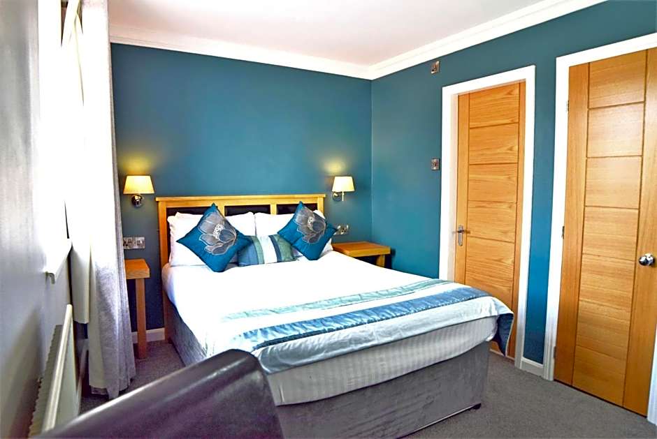 Dovedale Hotel and Restaurant