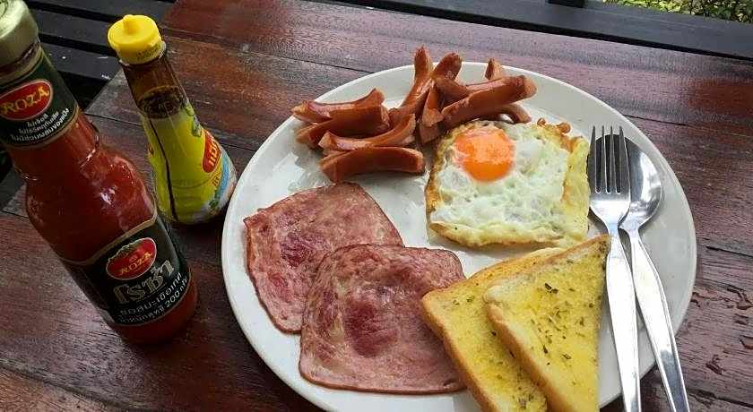 Green Happy Homestay 