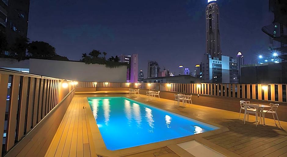 True Siam Rangnam Hotel