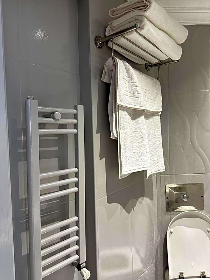 New Hotel Harbiye Studio