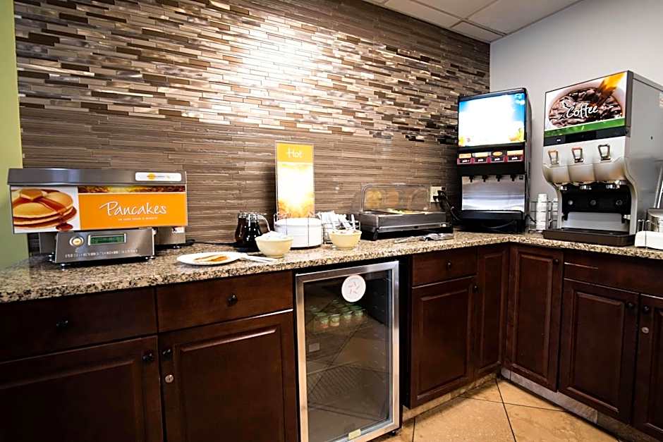 Quality Inn Cromwell - Middletown
