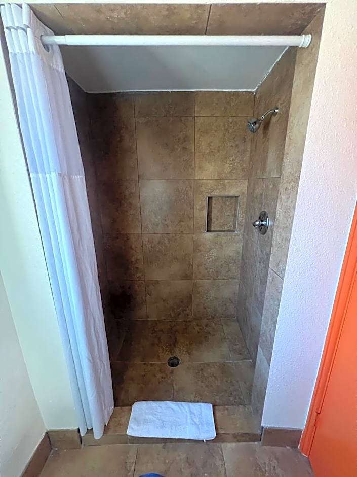 Howard Johnson by Wyndham Flagstaff University West