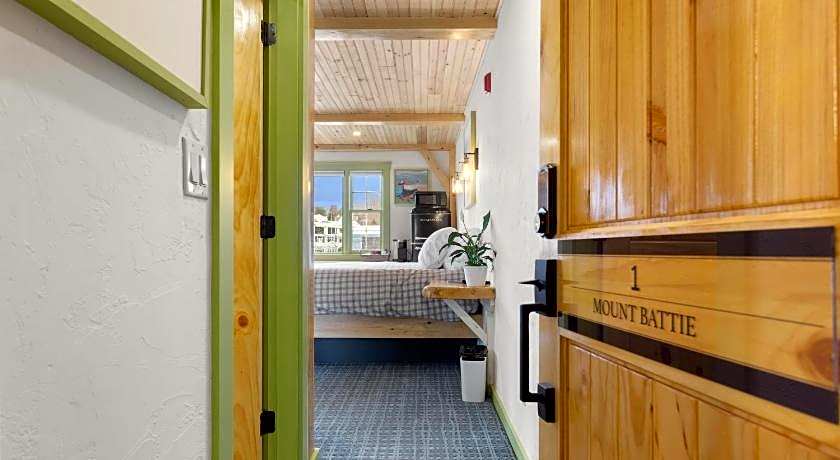 Downtown Camden Hotel