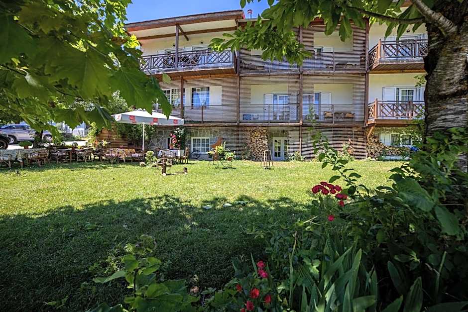 ΞΕΝΟΔΟΧΕΙΟ ΠΑΠΑΝΑΓΙΩΤΟΥ