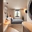 Galaria Serenity Suites