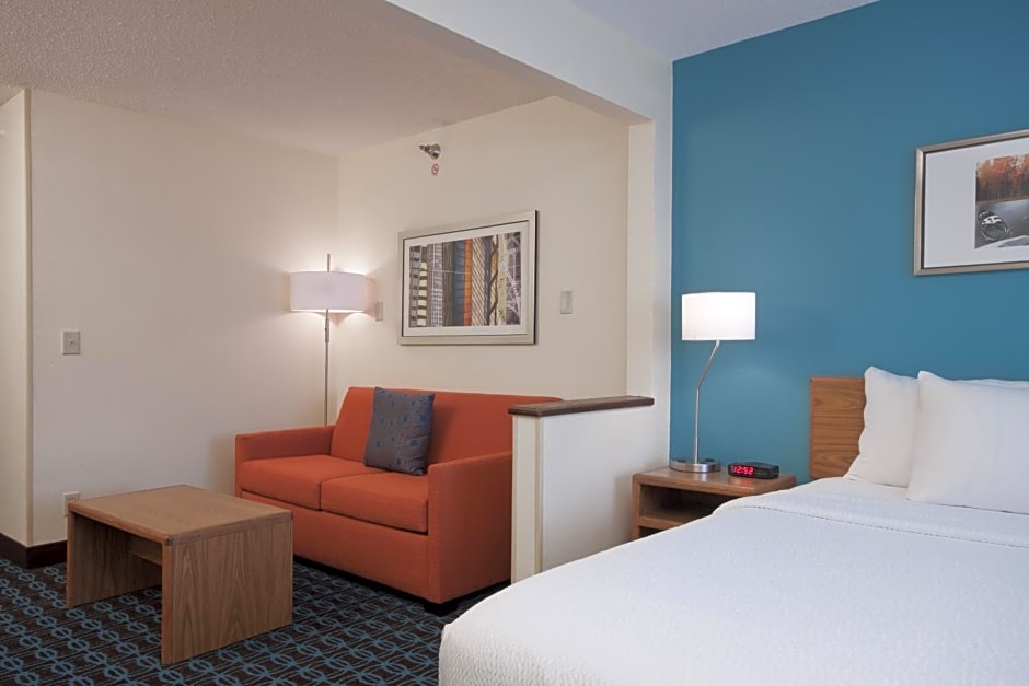 AmericInn by Wyndham Moline Airport Quad Cities