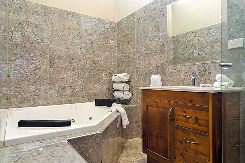 Eagle Foundry Bed & Breakfast