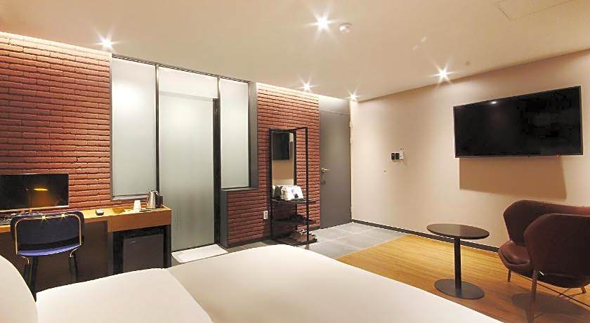 Brown Dot Hotel Seomyeon