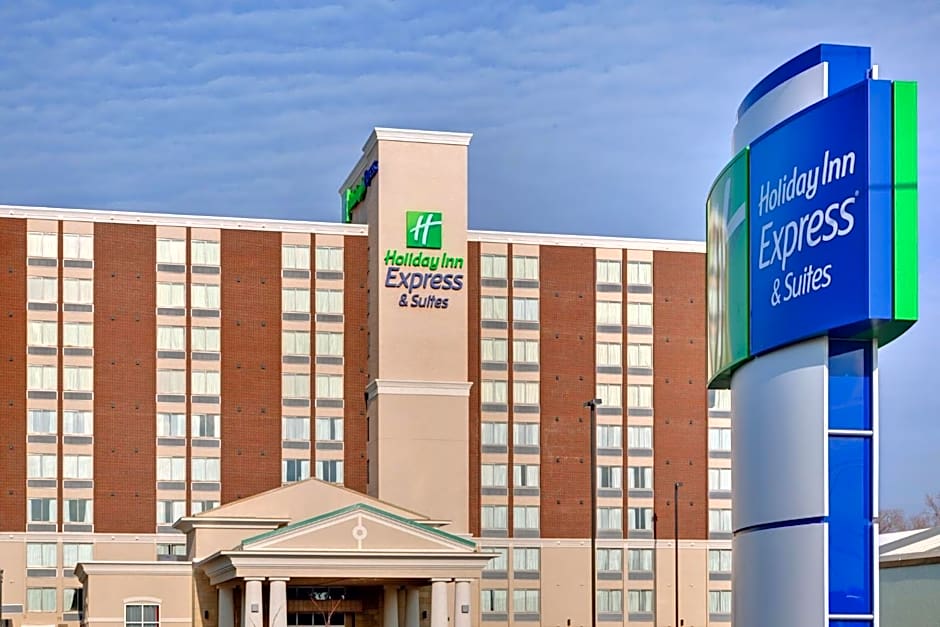 Holiday Inn Express Hotel & Suites Chatham South By IHG