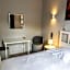 Hotel Bristol
