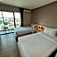L Hotel