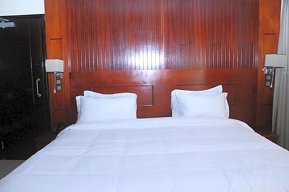 Sainte Famille Hotel