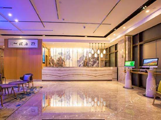 Atour Hotel Hefei Binhu Yungu Road Intime City