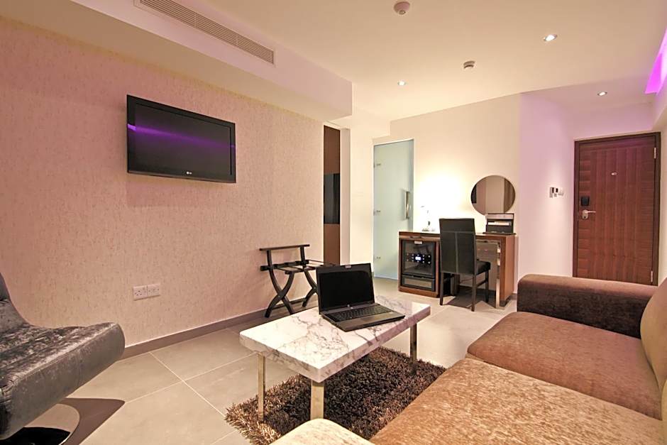 Achilleos City Hotel